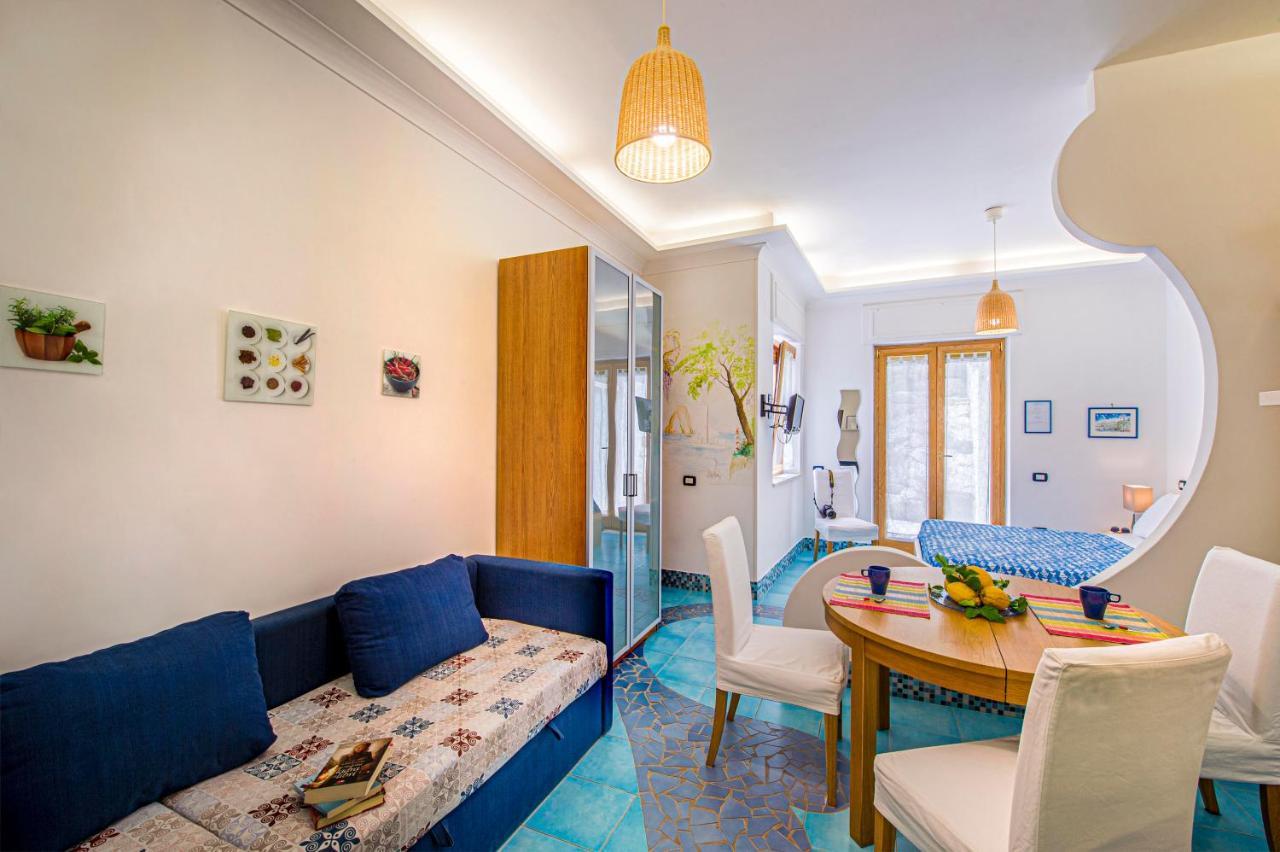 Casa Evelina Hotel Sant'Agnello Exterior photo